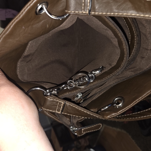 Rosetti Brown Womens  Bag with Leather-like Finish and Structured Design - Picture 5 of 11